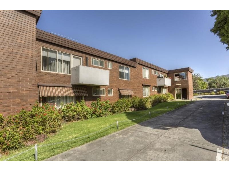 15/97 Raleigh Road, Maribyrnong VIC 3032