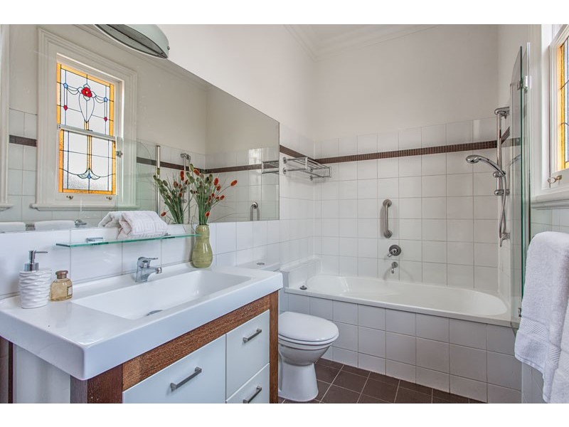 24 Bryant Street, Flemington VIC 3031