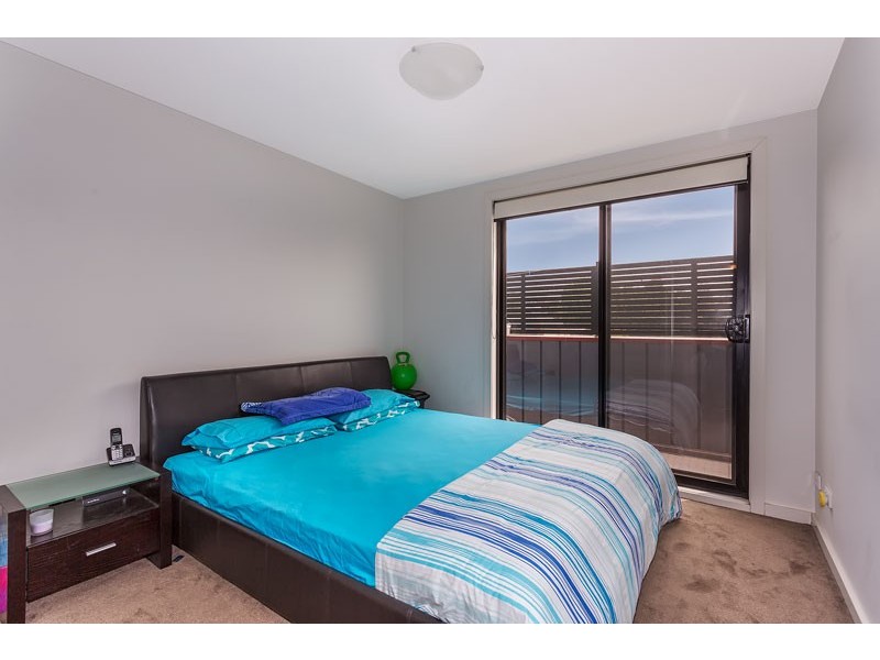 16/225 Buckley Street, Essendon VIC 3040