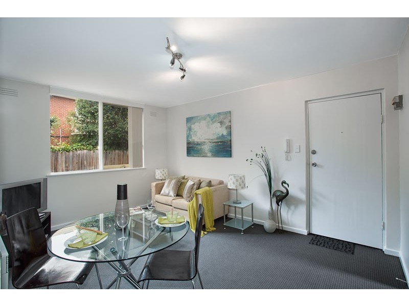 1/38 Middle Road, Maribyrnong VIC 3032