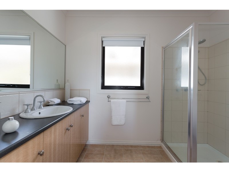 12/70 Coghlan Street, Niddrie VIC 3042