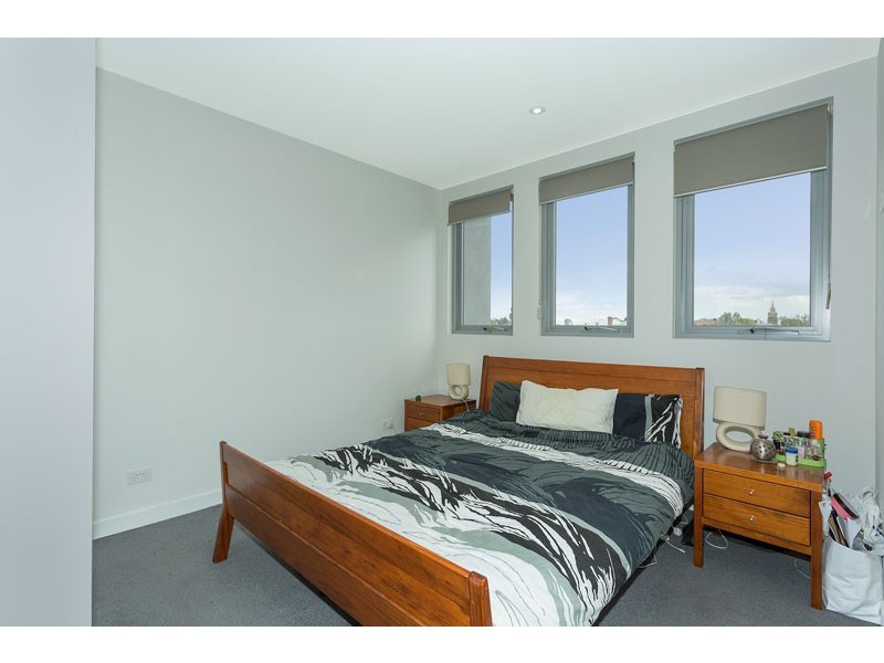 6/32 Napier Street, Essendon VIC 3040