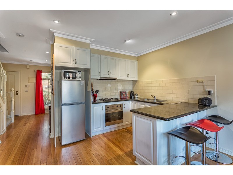 51 Eastwood Street, Kensington VIC 3031