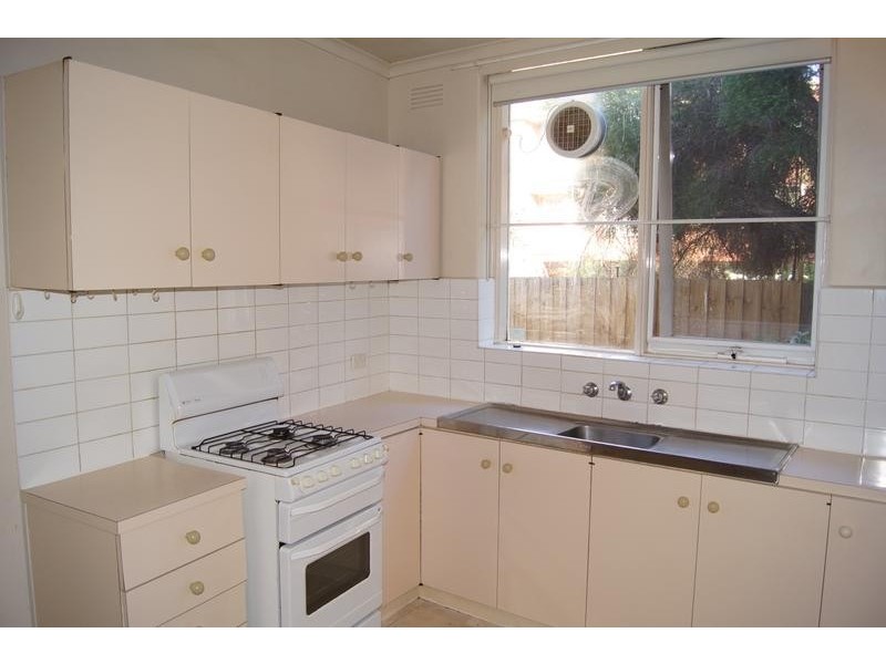 15/60 Farnham Street, Flemington VIC 3031