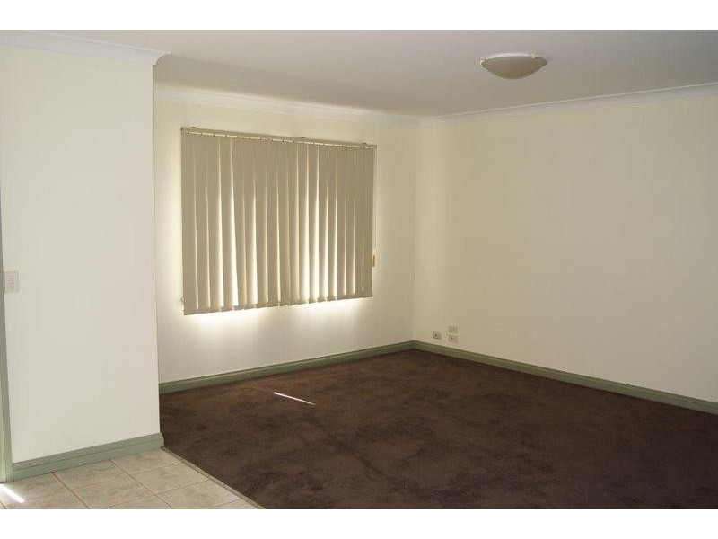 2/73 Lambeth Street, Kensington VIC 3031