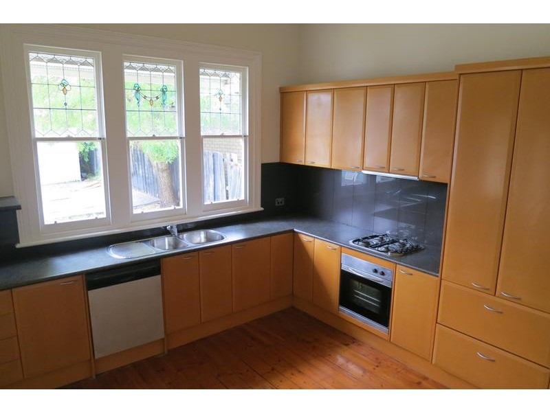 134 Holmes Road, Moonee Ponds VIC 3039