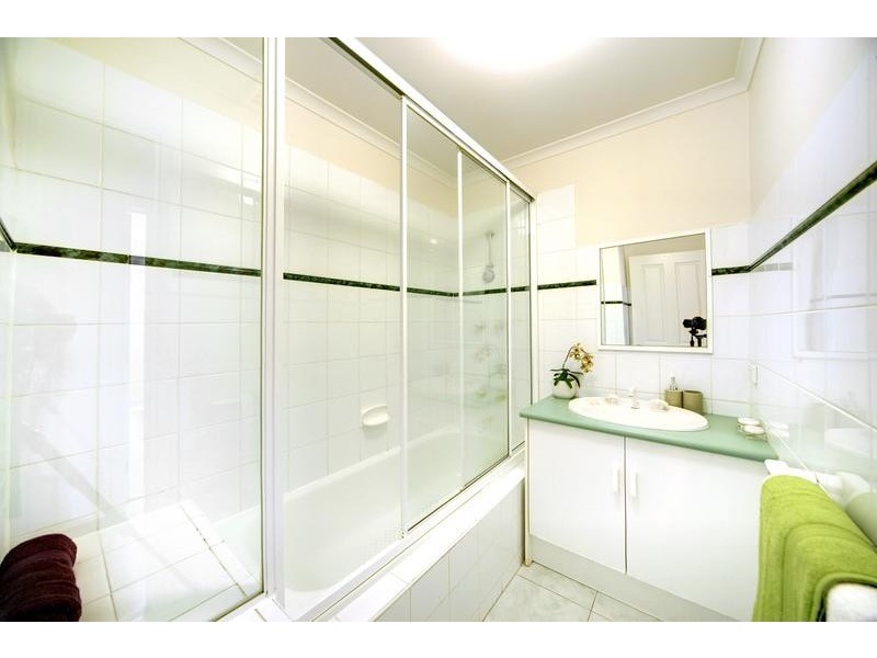 27/29 Bendall Street, Kensington VIC 3031