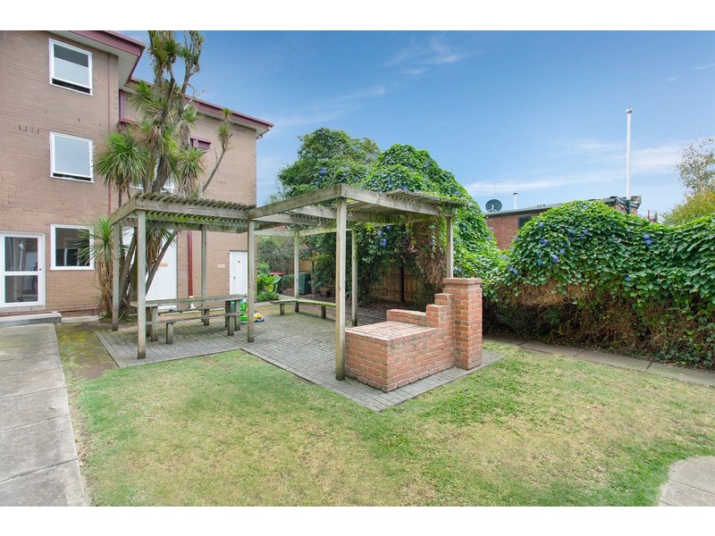 10/30 Bryant Street, Flemington VIC 3031