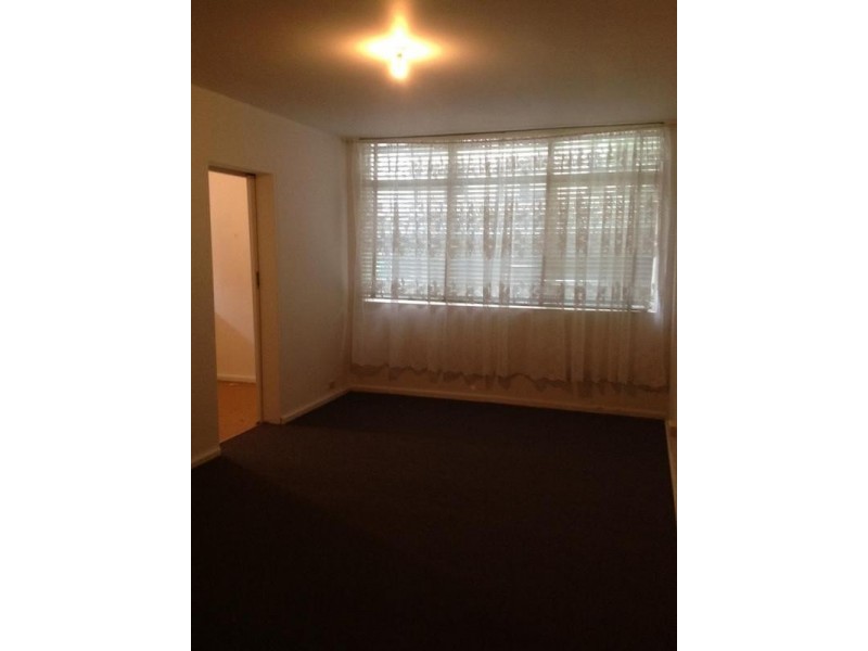 1/38 Rankins Road, Kensington VIC 3031