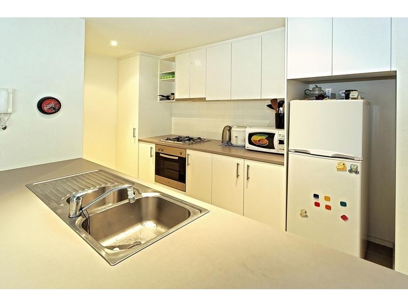 307/72 Altona street, Kensington VIC 3031