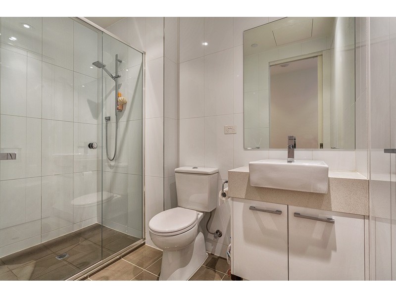 7/32 Napier Street, Essendon VIC 3040