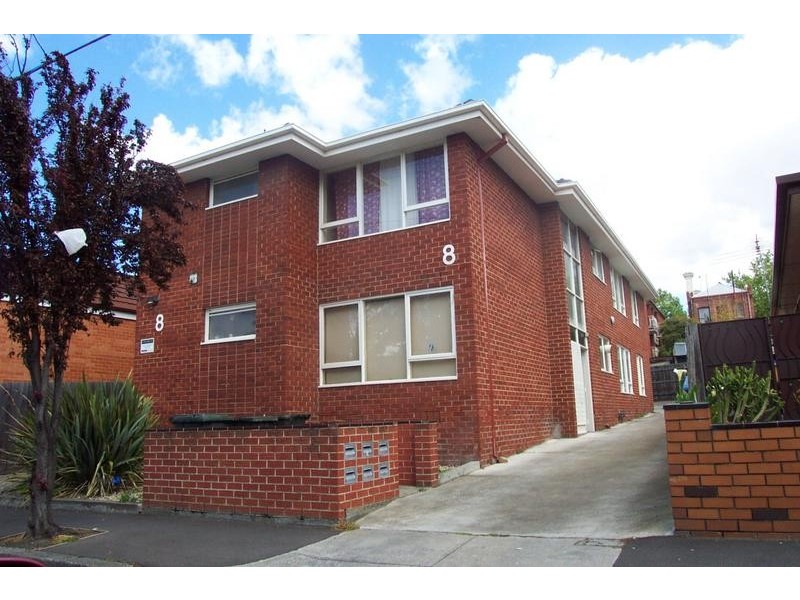 1/8 Nottingham Street, Kensington VIC 3031