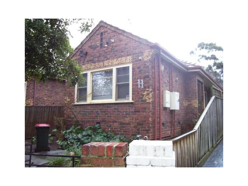 11 Mooltan Street, Flemington VIC 3031