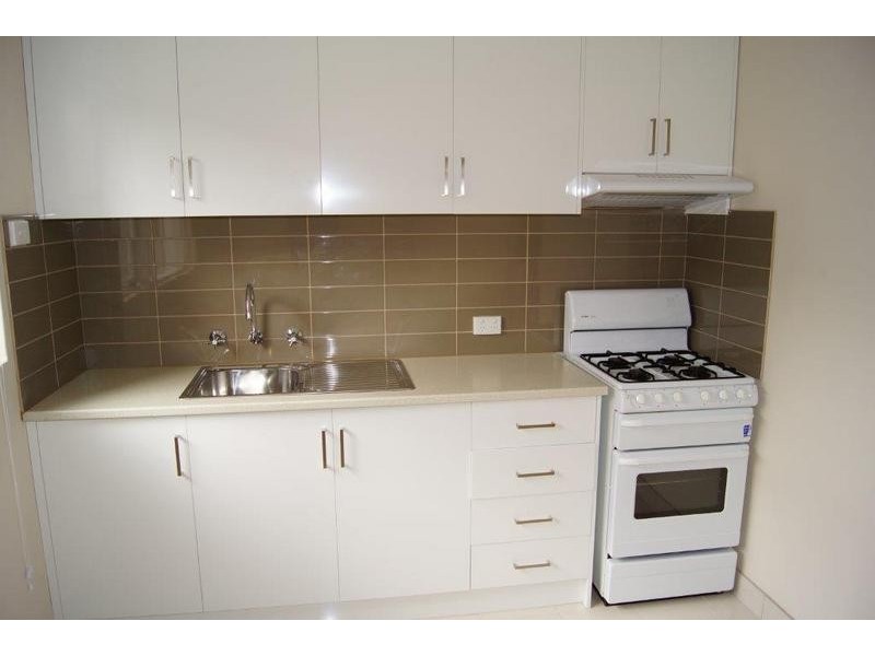 2/160 Cumberland Road, Pascoe Vale VIC 3044