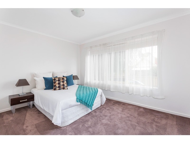 1/65 Bayswater Road, Kensington VIC 3031