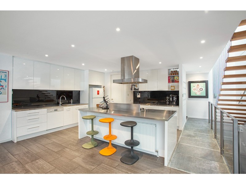 45 Albermarle Street, Kensington VIC 3031