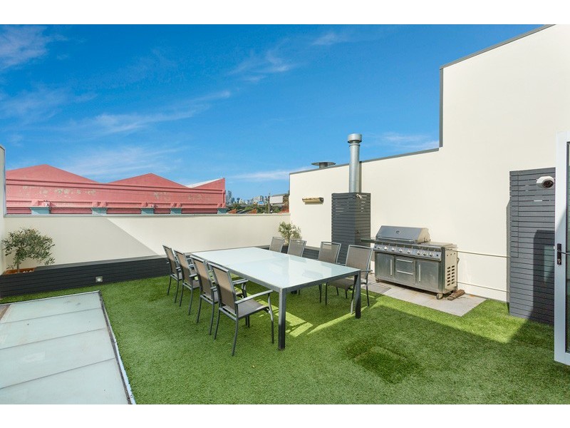 45 Albermarle Street, Kensington VIC 3031