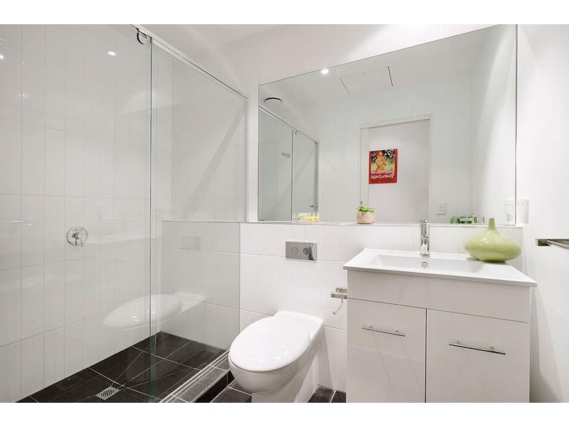 22/60 Keilor Road, Essendon North VIC 3041