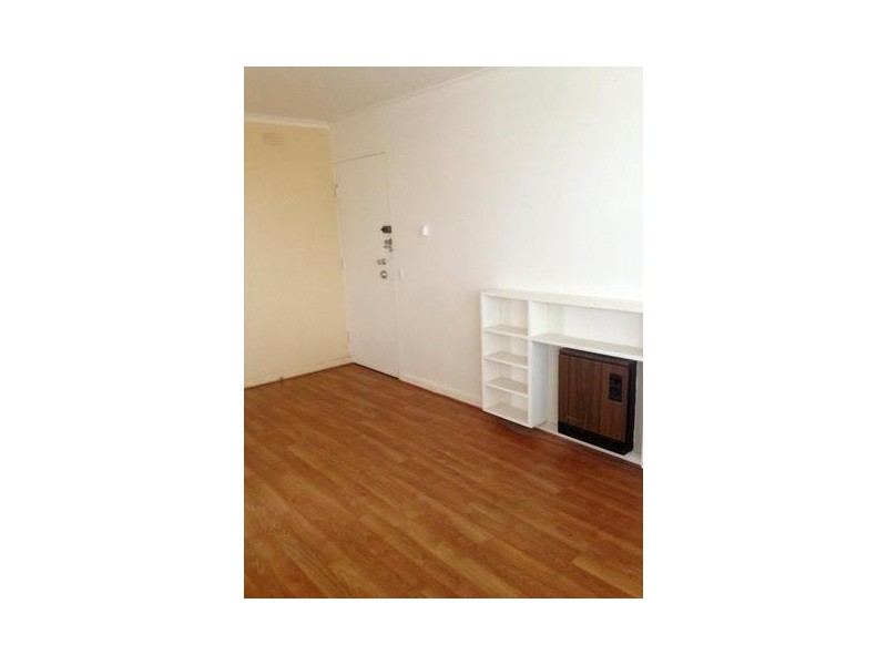 16/30 Bryant Street, Flemington VIC 3031