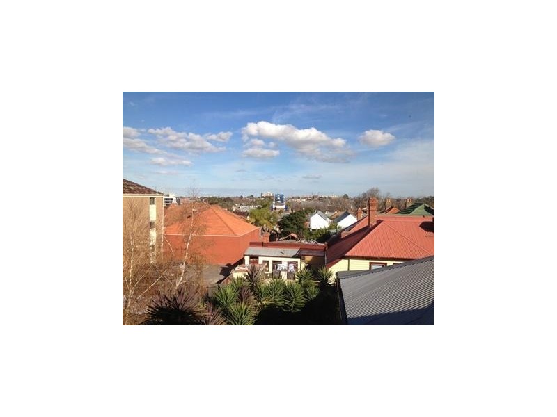 16/30 Bryant Street, Flemington VIC 3031