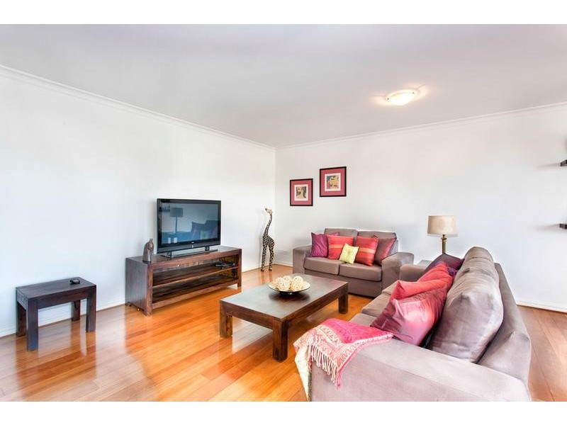 8/228 Buckley street, Essendon VIC 3040