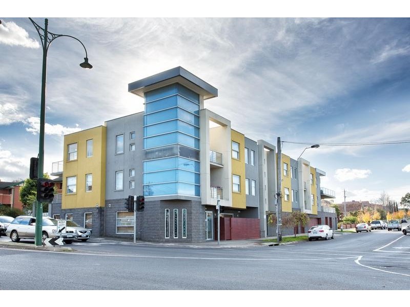 8/228 Buckley street, Essendon VIC 3040