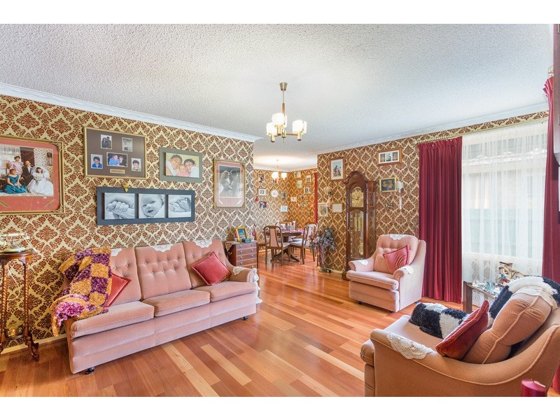 8 Queensberry Street, Keilor Park VIC 3042