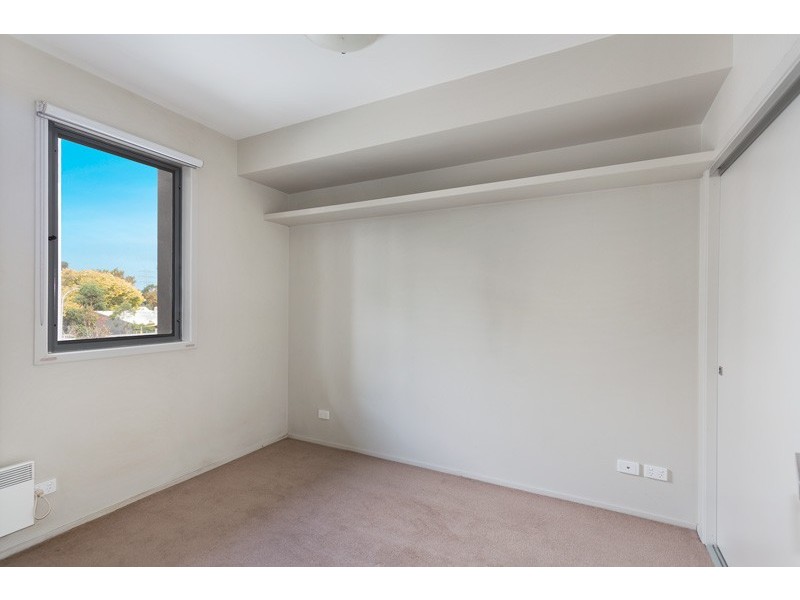 G05/108 Altona Street, Kensington VIC 3031