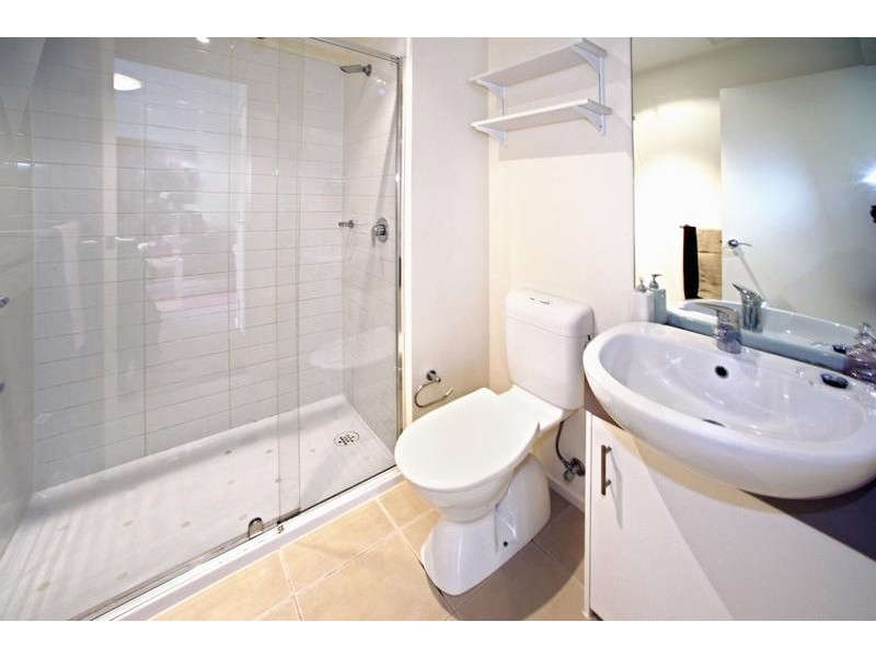 104/72 Altona Street, Kensington VIC 3031