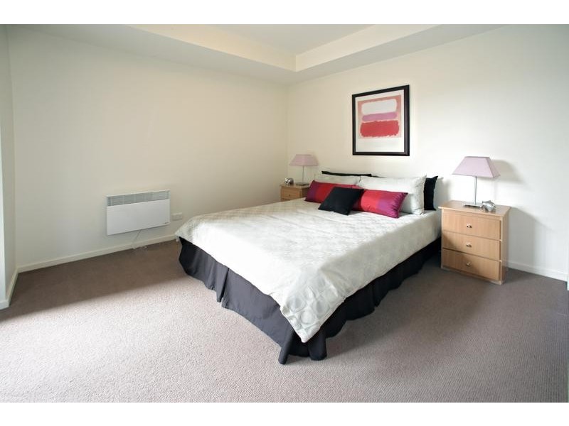 104/72 Altona Street, Kensington VIC 3031