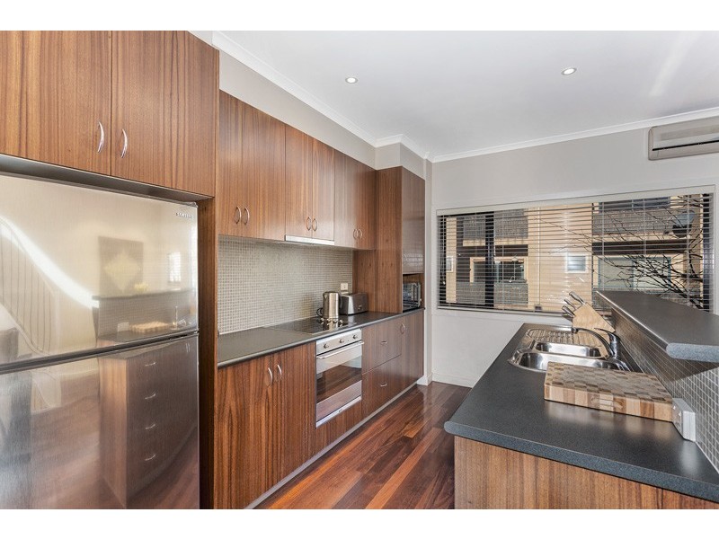 12 Rourke Lane, Kensington VIC 3031