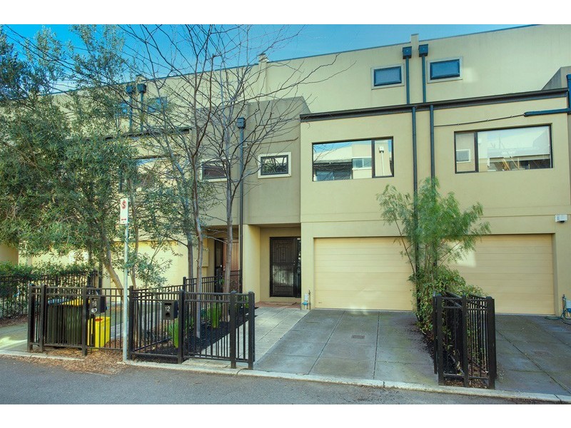 12 Rourke Lane, Kensington VIC 3031