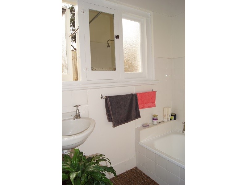 3 Dalgleish Street, Flemington VIC 3031