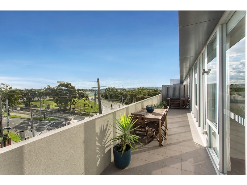 302/2a La Scala Avenue, Maribyrnong VIC 3032