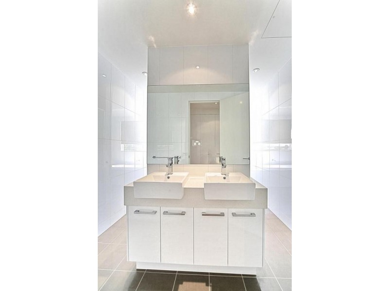 19/32 Napier Street, Essendon VIC 3040