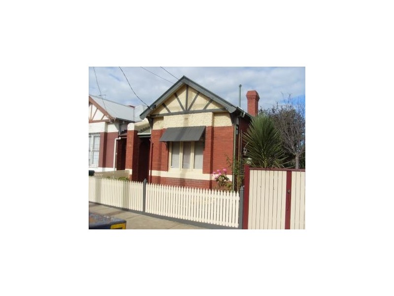 17 Ascot Street, Flemington VIC 3031
