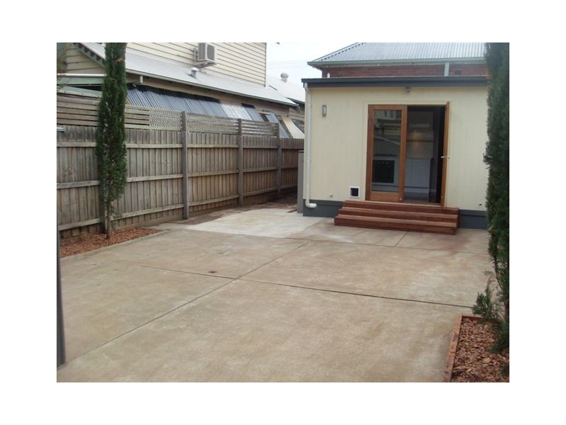 17 Ascot Street, Flemington VIC 3031