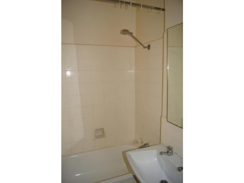 11/48 Farnham Street, Flemington VIC 3031