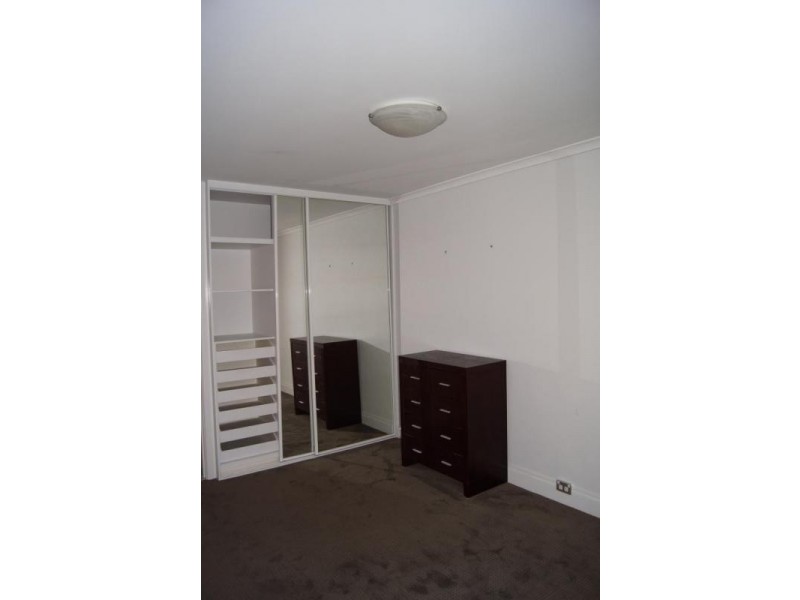 11/55 Wellington Street, Flemington VIC 3031