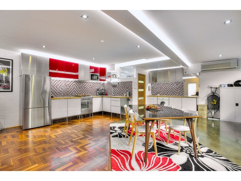 1/7 Bruce Street, Kensington VIC 3031