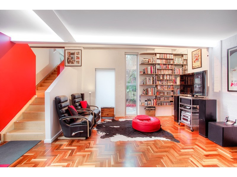 1/7 Bruce Street, Kensington VIC 3031