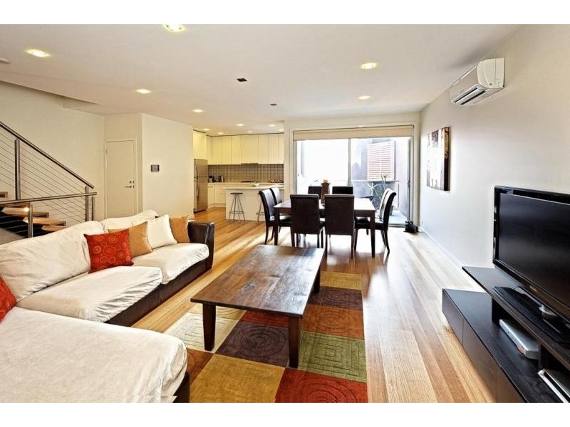 2/12 Lancashire Lane, North Melbourne VIC 3051