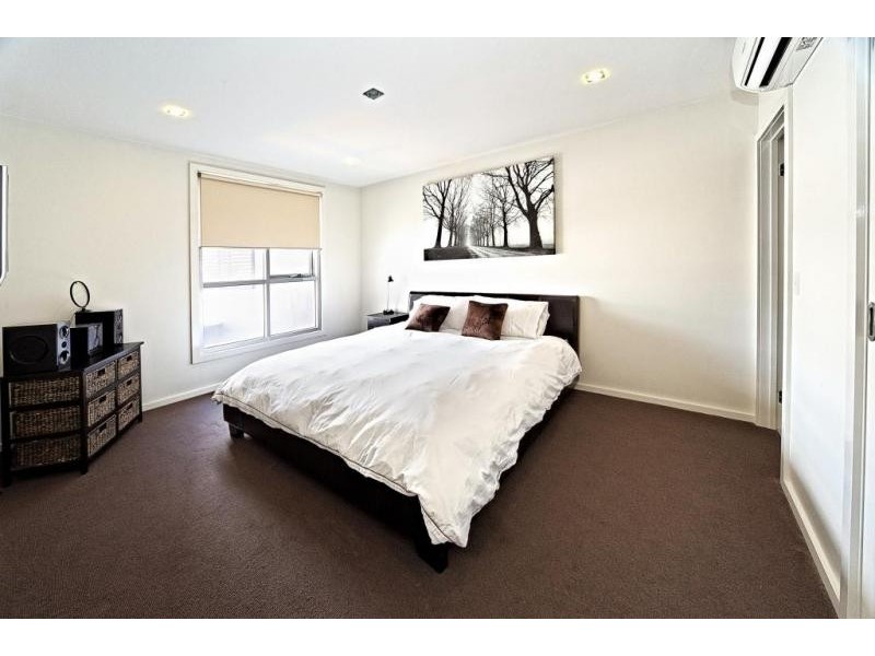 2/12 Lancashire Lane, North Melbourne VIC 3051