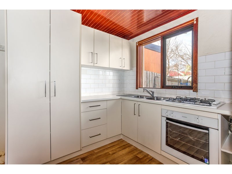 2 Farnham Street, Flemington VIC 3031