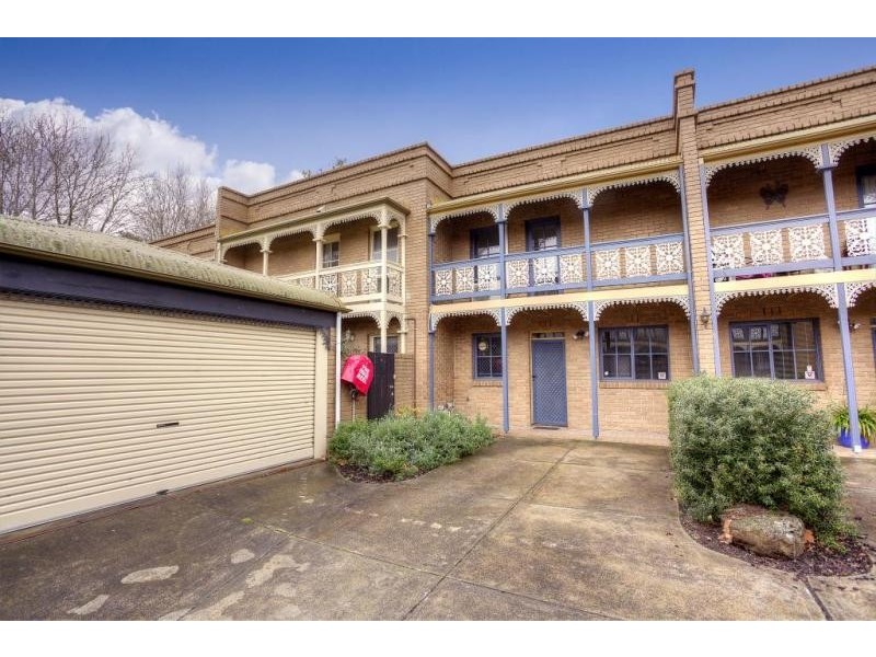 H6/102 O’shanassy Street, North Melbourne VIC 3051