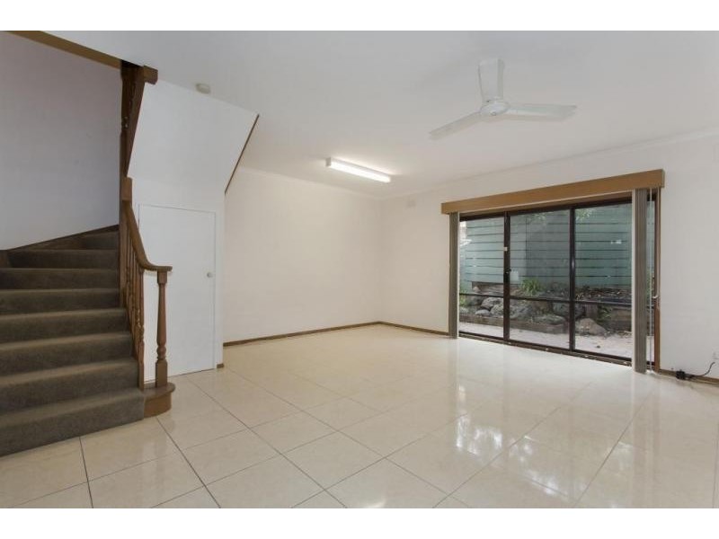 H6/102 O’shanassy Street, North Melbourne VIC 3051