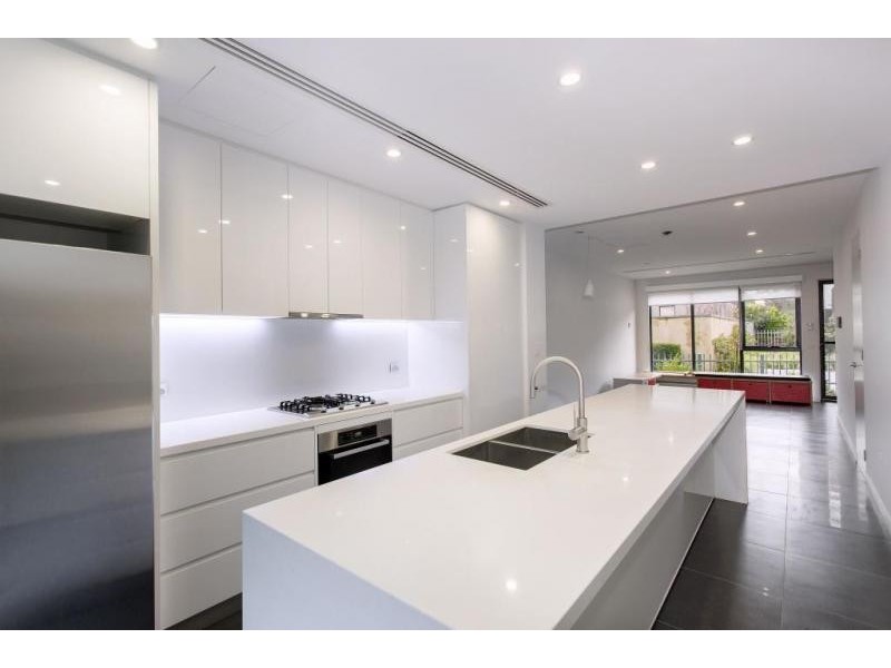 4/38 Walker Street, Parkville VIC 3052