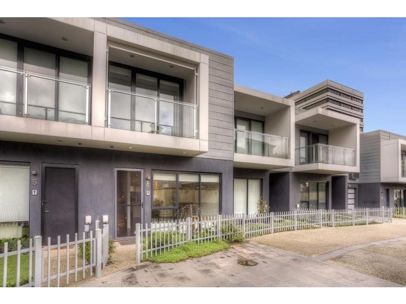 4/38 Walker Street, Parkville VIC 3052