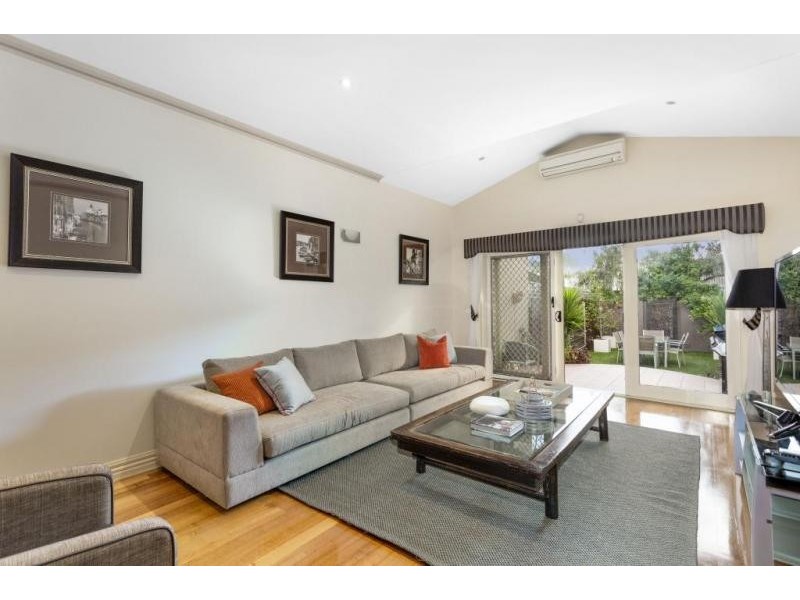 6b Milton Street, Ascot Vale VIC 3032