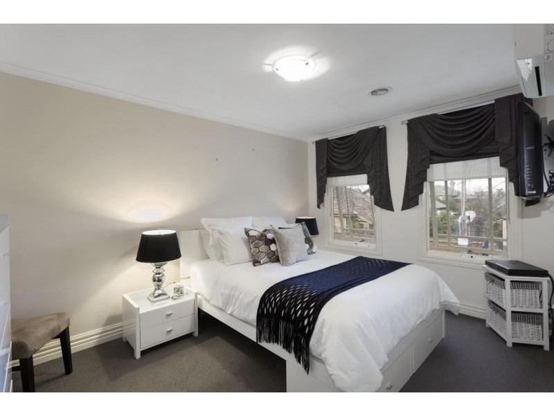 6b Milton Street, Ascot Vale VIC 3032